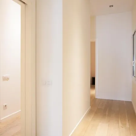 Rent Avenida Diagonal Apartment