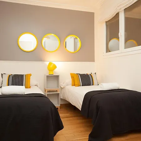 Rent Avenida Diagonal Apartment *